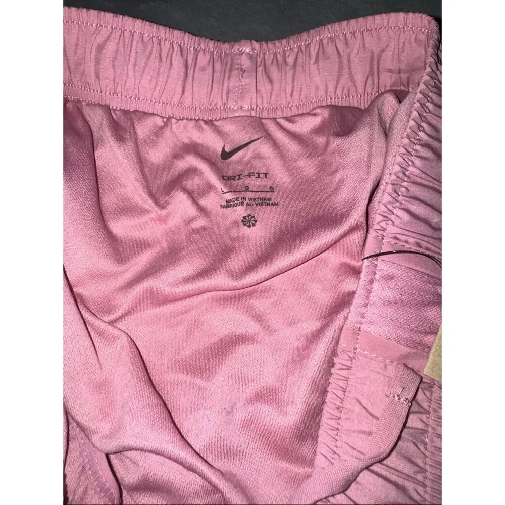 NWT Nike dri fit shorts size large